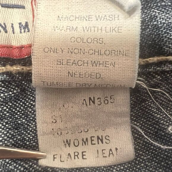 Old Navy Embroidered Bootcut Jeans Women’s 4 Y2K Vintage Rare Festival Denim - Picture 12 of 13